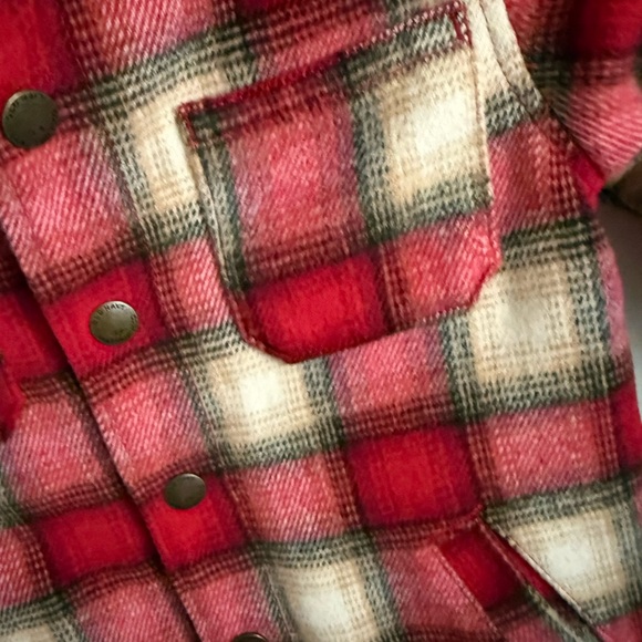 Old Navy Red and Cream Plaid Flannel Jacket - Picture 3 of 4